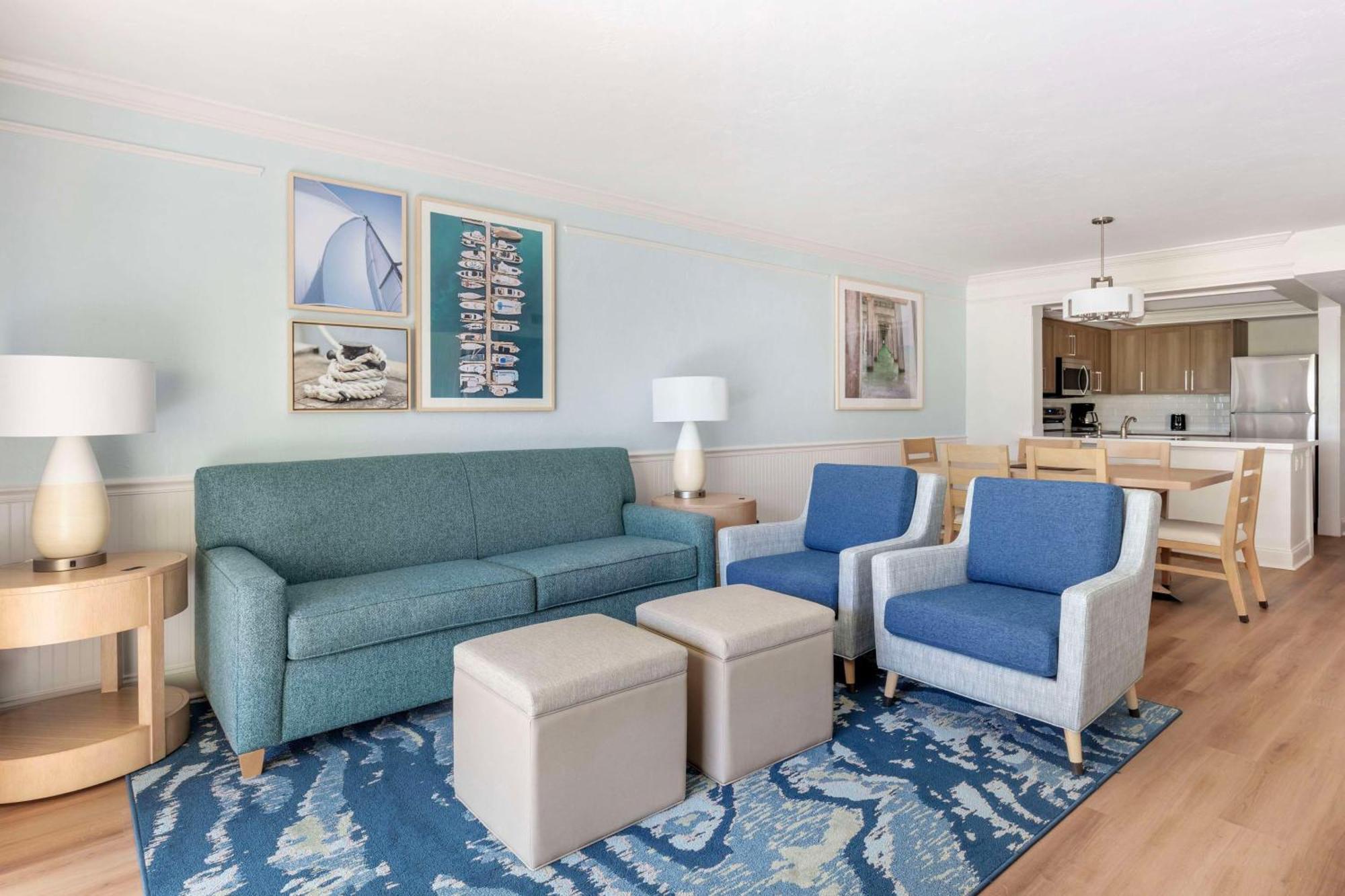 Hilton Vacation Club Charter Club Naples Bay Hotell Exteriör bild